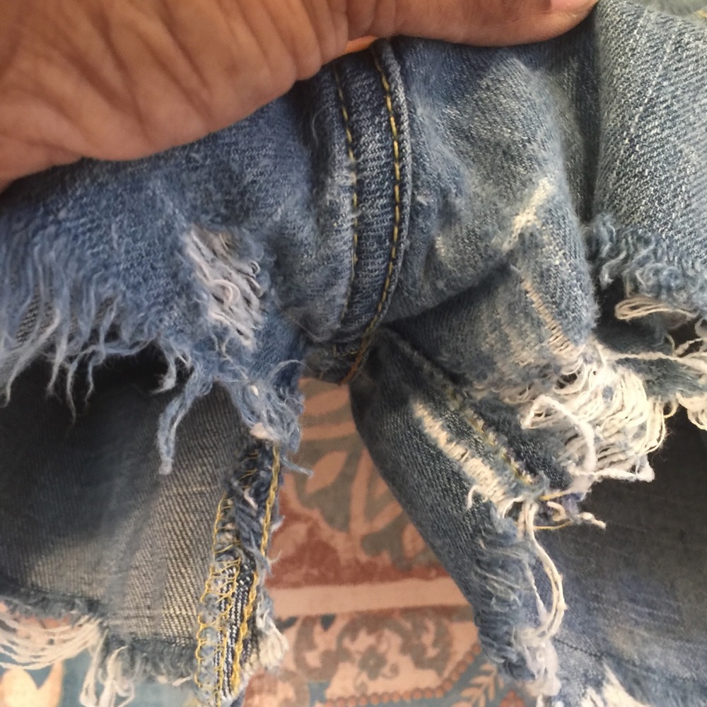 🌅♻️🌍Levi’s Jean Shorts/Cut off Skinny Jeans✂️👖 - Picture 6 of 9